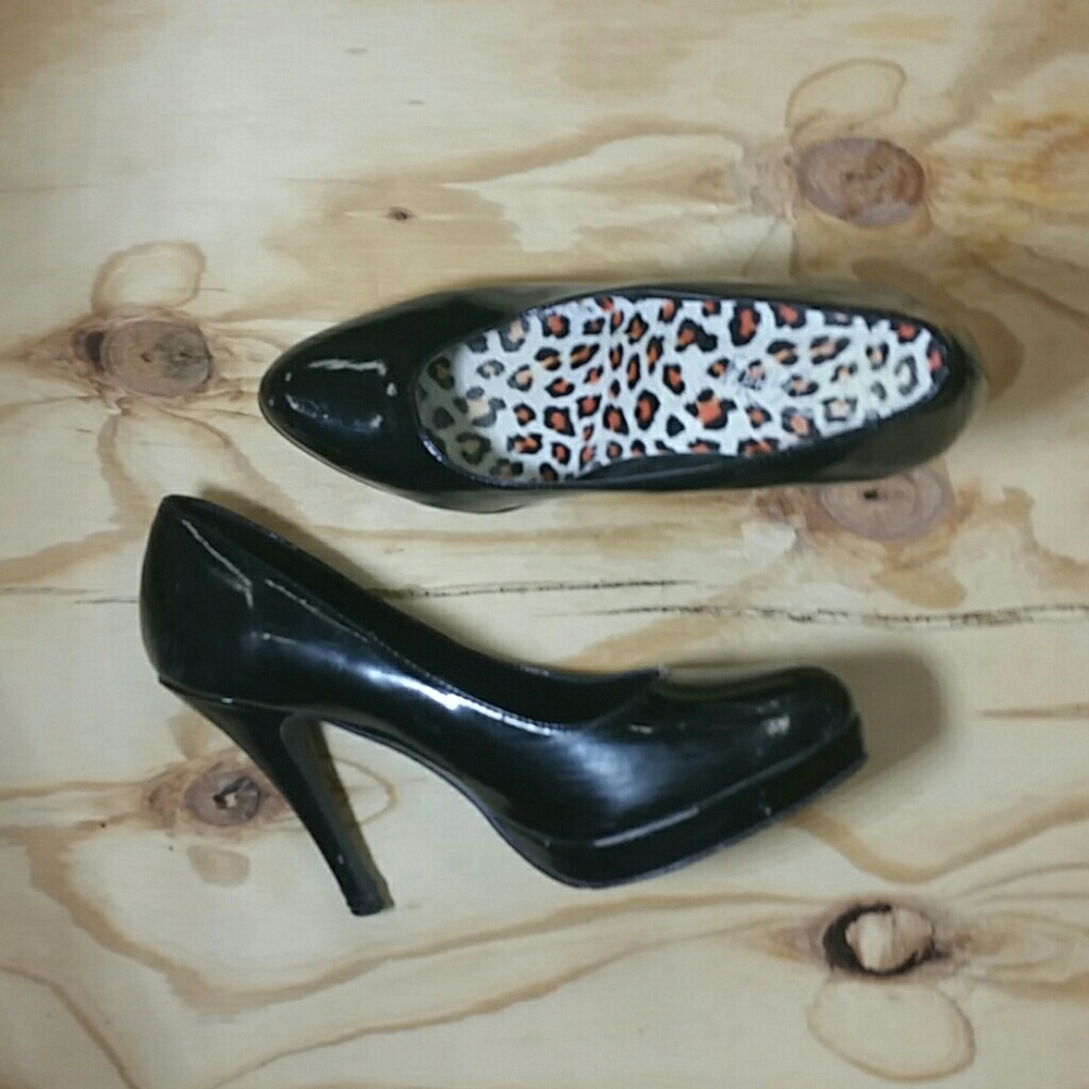 Black heels